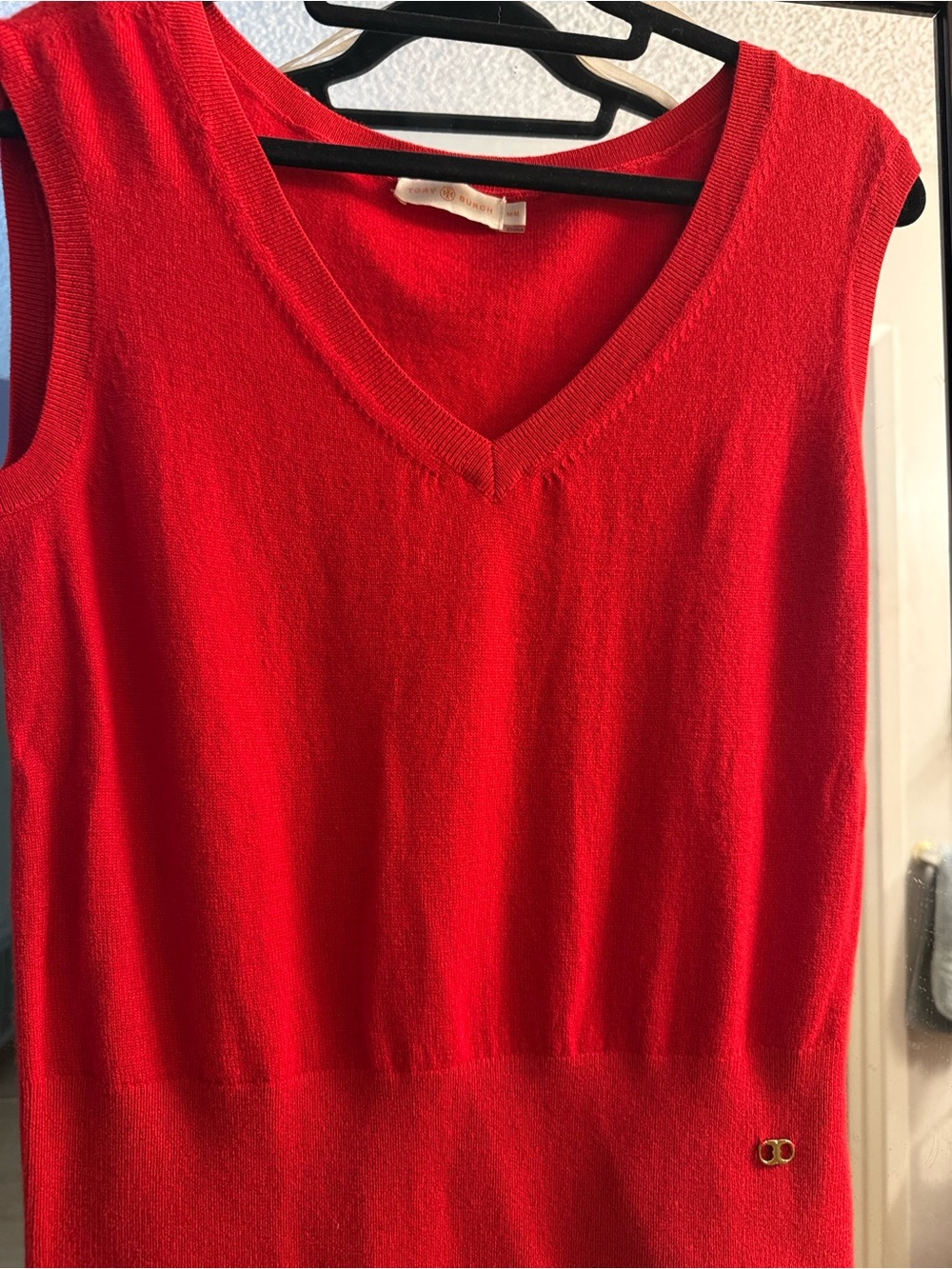 Red V-Neck Sleeveless Knit Top